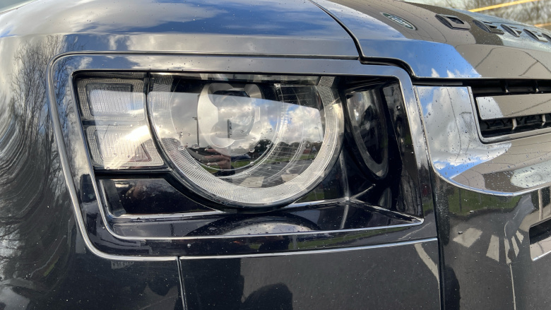 Land Rover Defender 2.0 D240 HSE 110 5dr Auto [6 Seat] Diesel Estate